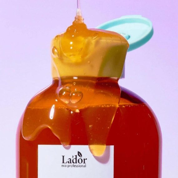 LADOR - Root Re-Boot Purifying Shampoo (Ginger & Apple) 300ml