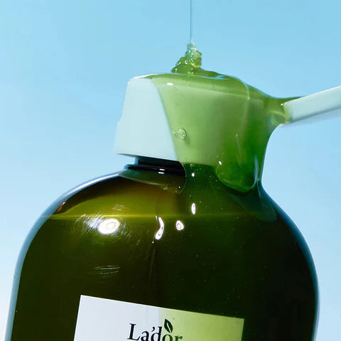 LADOR - Root Reboot Activating Shampoo Cica & Tea Tree 300ml