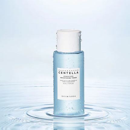 Skin1004 Madagascar Centella Hyalucica Brightening Toner 210ml