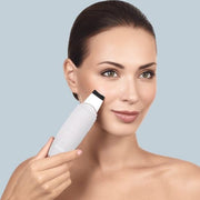 GESKE MicroCurrent Skin Scrubber & Blackhead Remover 9 In 1 Starlight