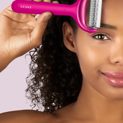 GESKE - MicroNeedle Face & Body Roller - 8 in 1 - Magenta