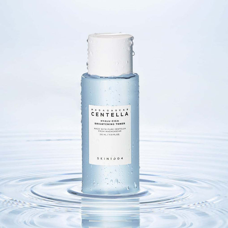 SKIN1004 - Madagascar Centella Hyalu-Cica Brightening Toner 210ml