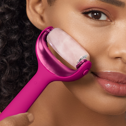 GESKE - MicroNeedle Face & Body Roller - 8 in 1 - Magenta